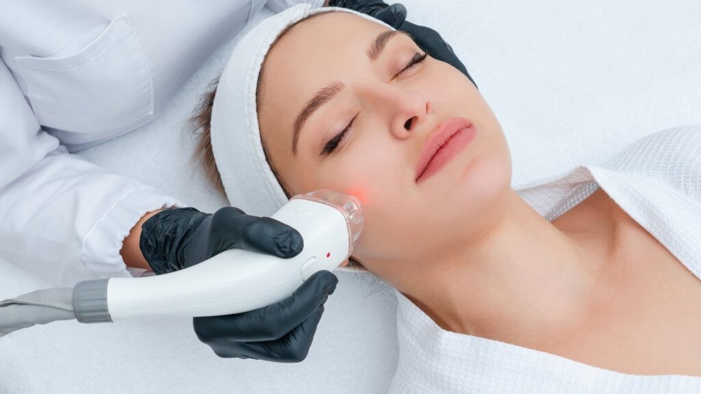 Laser Prodeep | Dra. Letícia Fachinelli | Dermatologia
